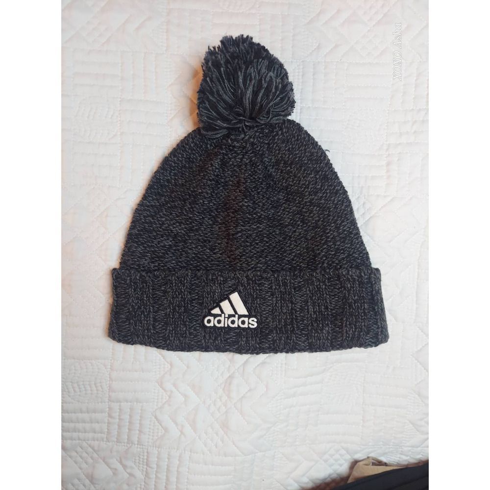 Addias Beanie NWT